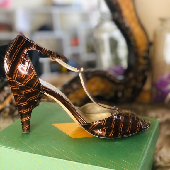 Joan & David Vintage Crocodile Heels size 7.5 EUC! - Picture 10 of 15